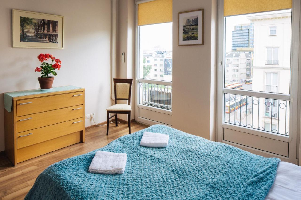 Apartment Metro Politechnika Варшава Екстериор снимка